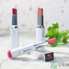蘭芝雙色口紅哪個顏色好看？蘭芝雙色口紅怎么涂？