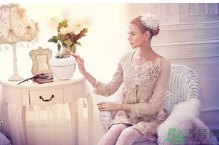 秋季穿裙子配什么襪子？秋季穿衣搭配