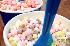 吃冰可以治療感冒嗎？喉嚨痛可以吃冰淇淋嗎？