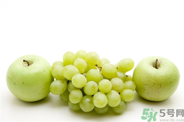 葡萄和蘋果可以一起吃嗎？葡萄和蘋果可以一起榨汁嗎？