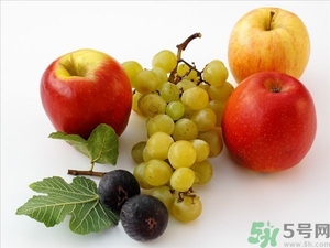 葡萄和蘋果可以一起吃嗎？葡萄和蘋果可以一起榨汁嗎？