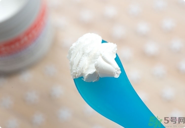 Sudocrem屁屁霜怎么用？sudocrem屁屁霜初生寶寶能用嗎？