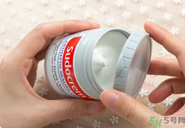 Sudocrem屁屁霜怎么用？sudocrem屁屁霜初生寶寶能用嗎？