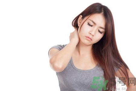脖子疼可以刮痧嗎？脖子疼刮痧有用嗎？