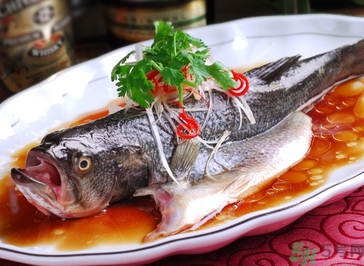 鱸魚蒸多長(zhǎng)時(shí)間？鱸魚怎么蒸？