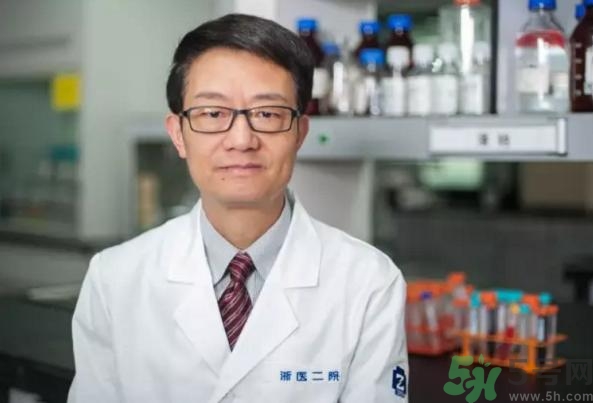 蘇打水可以喝嗎？小蘇打能吃嗎？
