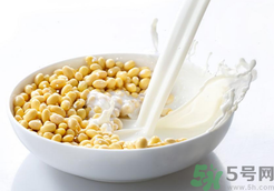豆?jié){粉有營養(yǎng)嗎？豆?jié){粉結(jié)塊還能喝嗎？