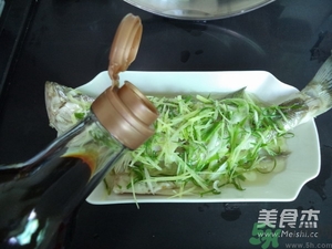 鱸魚蒸多長(zhǎng)時(shí)間？鱸魚怎么蒸？