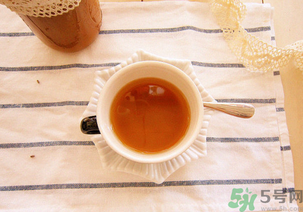 秋梨膏小孩能不能喝？秋梨膏寶寶能吃嗎？