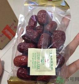 紅棗過了保質(zhì)期還能吃嗎？袋裝紅棗過期能吃嗎？