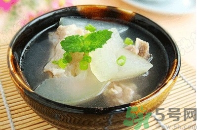 入秋喝什么湯最好？秋季養(yǎng)生湯有哪些？