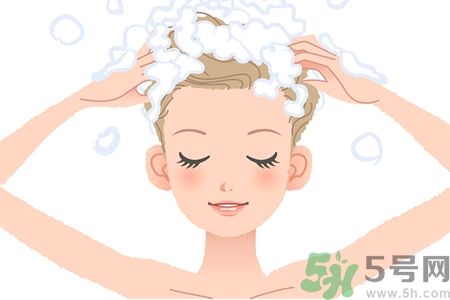 脫發(fā)有什么治療偏方？中醫(yī)治療脫發(fā)的五大偏方