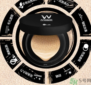 w.lab雪花氣墊黑色款怎么樣？w.lab雪花氣墊黑色和白色區(qū)別？