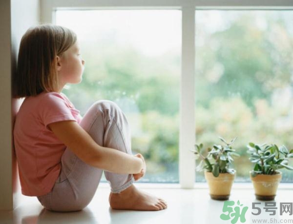 兒童性格內向怎么辦？兒童性格培養(yǎng)的書有哪些