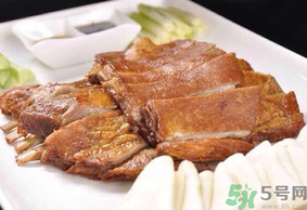 秋天可以吃羊肉嗎？秋天適合吃羊肉嗎？