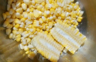 新鮮玉米怎么剝粒？怎么剝新鮮玉米？
