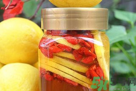 寒露喝什么茶好？寒露喝什么茶最養(yǎng)生？