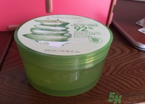 思親膚和自然樂園哪個(gè)好？skin food和自然樂園哪個(gè)好用？