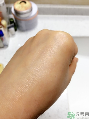 思親膚和自然樂園哪個(gè)好？skin food和自然樂園哪個(gè)好用？