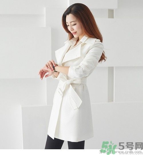 十月份可以穿風(fēng)衣嗎？風(fēng)衣什么時(shí)候穿？