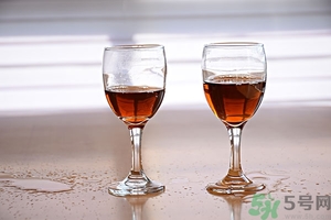 小孩能喝紅酒嗎,小孩喝紅酒好嗎？