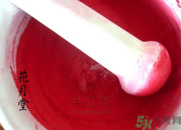 胭脂怎么用？胭脂的功效作用