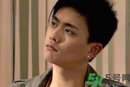 男生打耳洞有什么含義嗎？男生打耳洞有什么講究嗎？