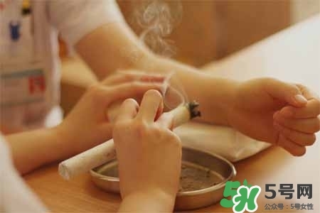 落枕能艾灸嗎？艾灸治療落枕有用嗎？