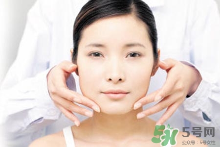 面癱能針灸嗎？針灸能治療面癱嗎？
