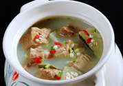 排骨可以和什么一起燉湯？排骨和什么一起燉好吃？