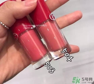 阿瑪尼小胖丁唇釉哪個(gè)色最火？阿瑪尼小胖丁唇釉保留了紅管的哪個(gè)色？