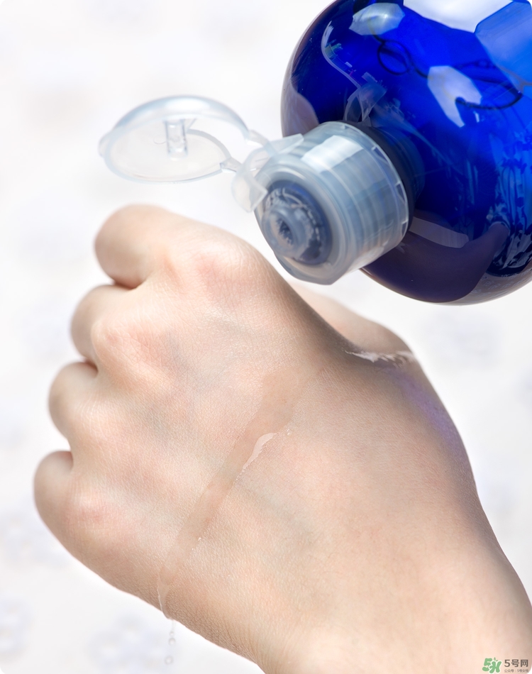 伊詩露化妝水好用嗎？Esthe Dew化妝水怎么樣？