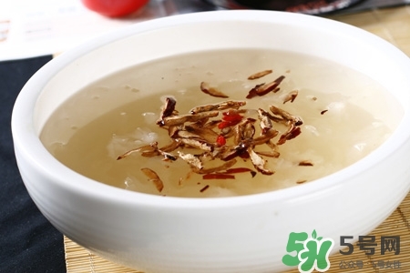 喝銀耳紅棗湯會發(fā)胖嗎？晚上吃銀耳紅棗湯長會胖嗎？