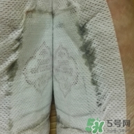 足貼怎么貼？足貼貼在腳底什么位置示意圖
