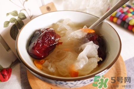 小孩能吃銀耳紅棗湯嗎？寶寶可以喝銀耳紅棗湯嗎？