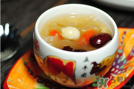 喝銀耳紅棗湯能美白嗎？銀耳紅棗湯有哪些好處？