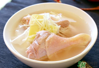 鴨肉和什么煲湯好？鴨肉和什么一起燉好吃？