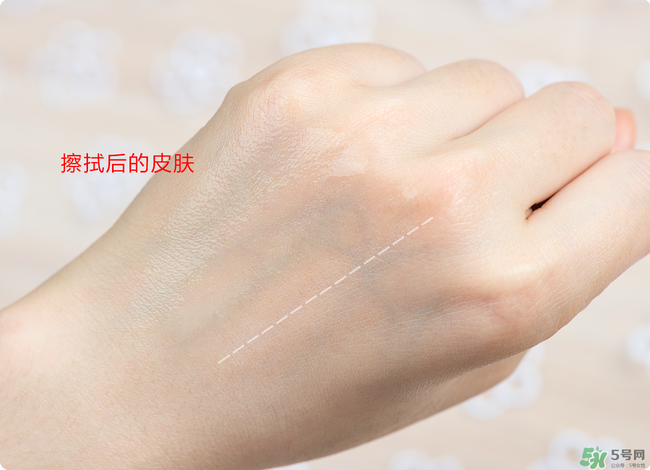 伊詩露櫻桃爽膚水怎么樣？esthe dew櫻桃水好用嗎？