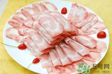 羊肉和螃蟹能一起吃嗎？羊肉不能和什么食物一起吃？
