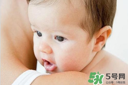 父母?jìng)€(gè)子不高孩子能長(zhǎng)高嗎？父母都矮孩子一定矮嗎？