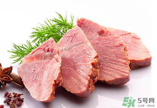 吃完牛肉可以喝牛奶嗎？牛肉和牛奶可以一起吃嗎？