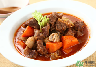 煮牛肉放什么調(diào)料？煮牛肉的正確方法