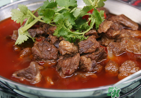燉牛肉放什么容易爛？牛肉怎么燉好吃又爛？
