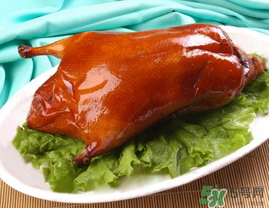 ?烤鴨和柿子能一起吃嗎？吃完烤鴨能吃柿子嗎？