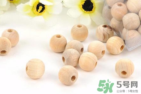 樟腦丸對蟑螂有用嗎？祛除蟑螂的小妙招