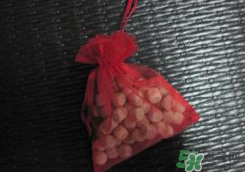 樟腦丸可以用多久？樟腦丸過(guò)期了可以用嗎？