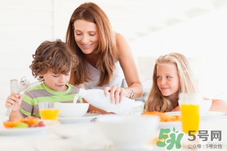 兒童補(bǔ)鋅的食物有哪些？兒童補(bǔ)鋅吃什么好？