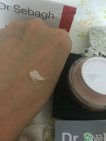賽貝格活顏防護(hù)面膜多少錢？賽貝格活顏防護(hù)面膜使用方法
