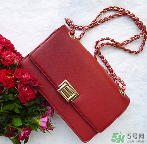 ck包包是什么檔次？ck包包價(jià)格一般多少錢？