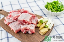 冬天沒有冰箱肉可以放幾天？生肉沒有冰箱怎么保存？